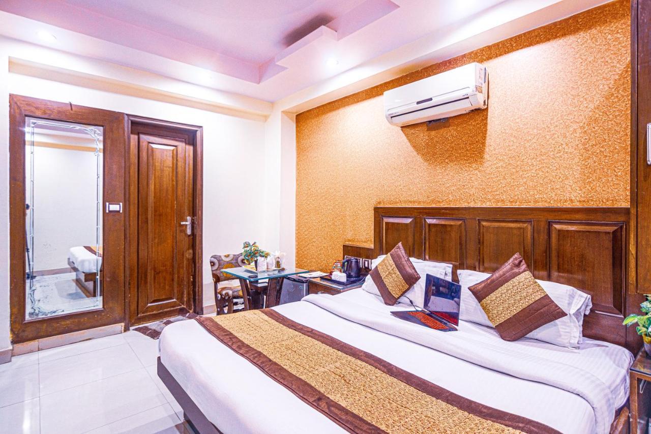 Hotel Shivdev International, Near New Delhi Railway Station ภายนอก รูปภาพ