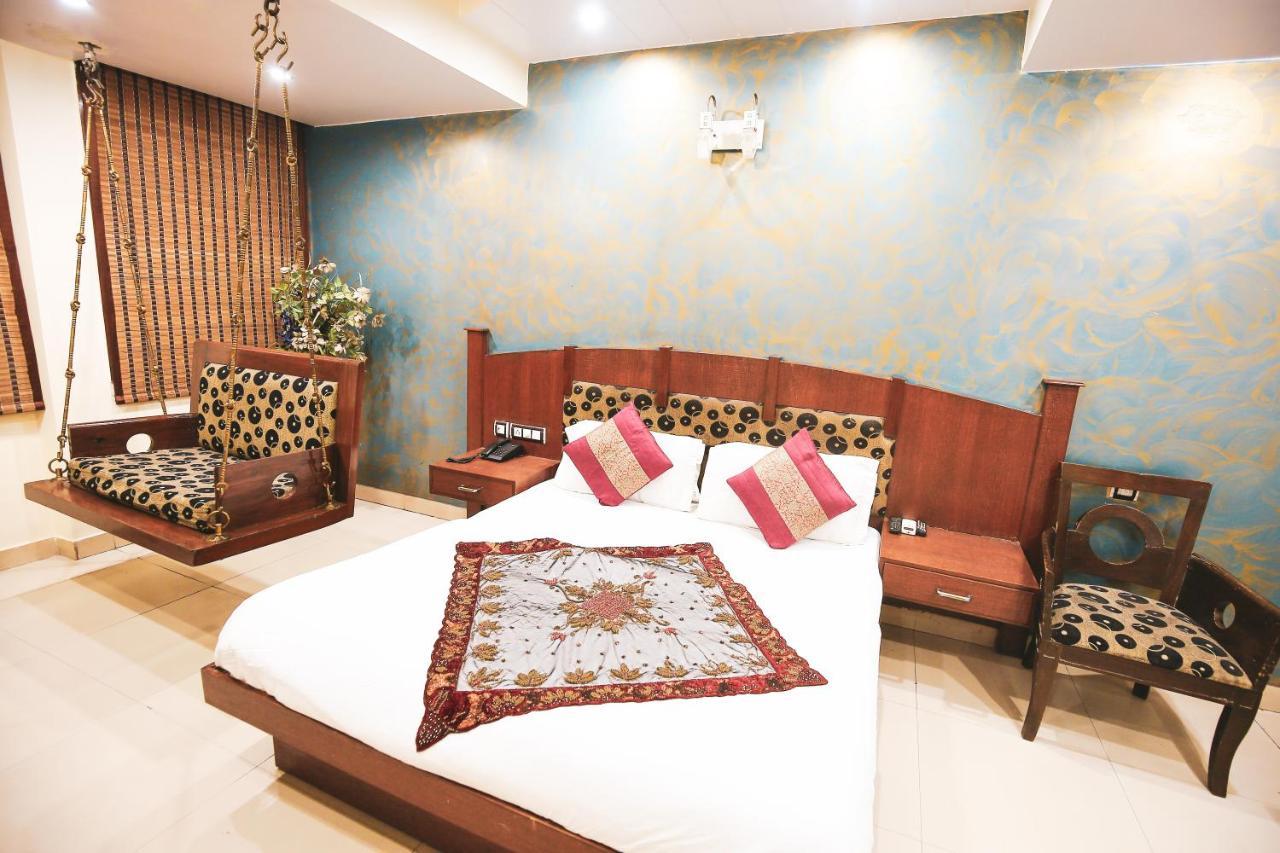 Hotel Shivdev International, Near New Delhi Railway Station ภายนอก รูปภาพ